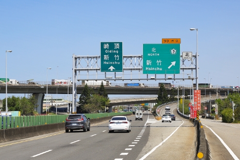 龍鳳交流道
